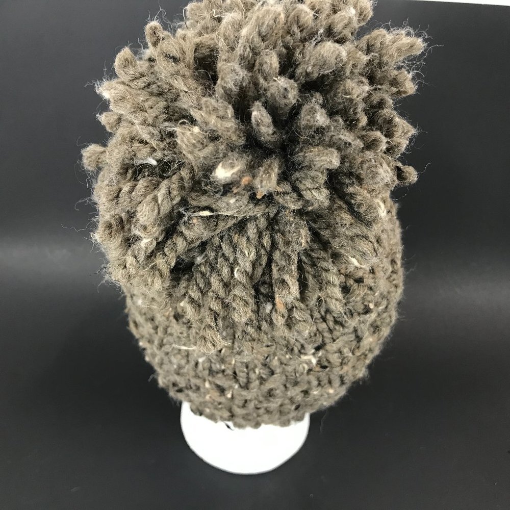 Hand knit/crochet wool blend pom pom beanie hat gray/green